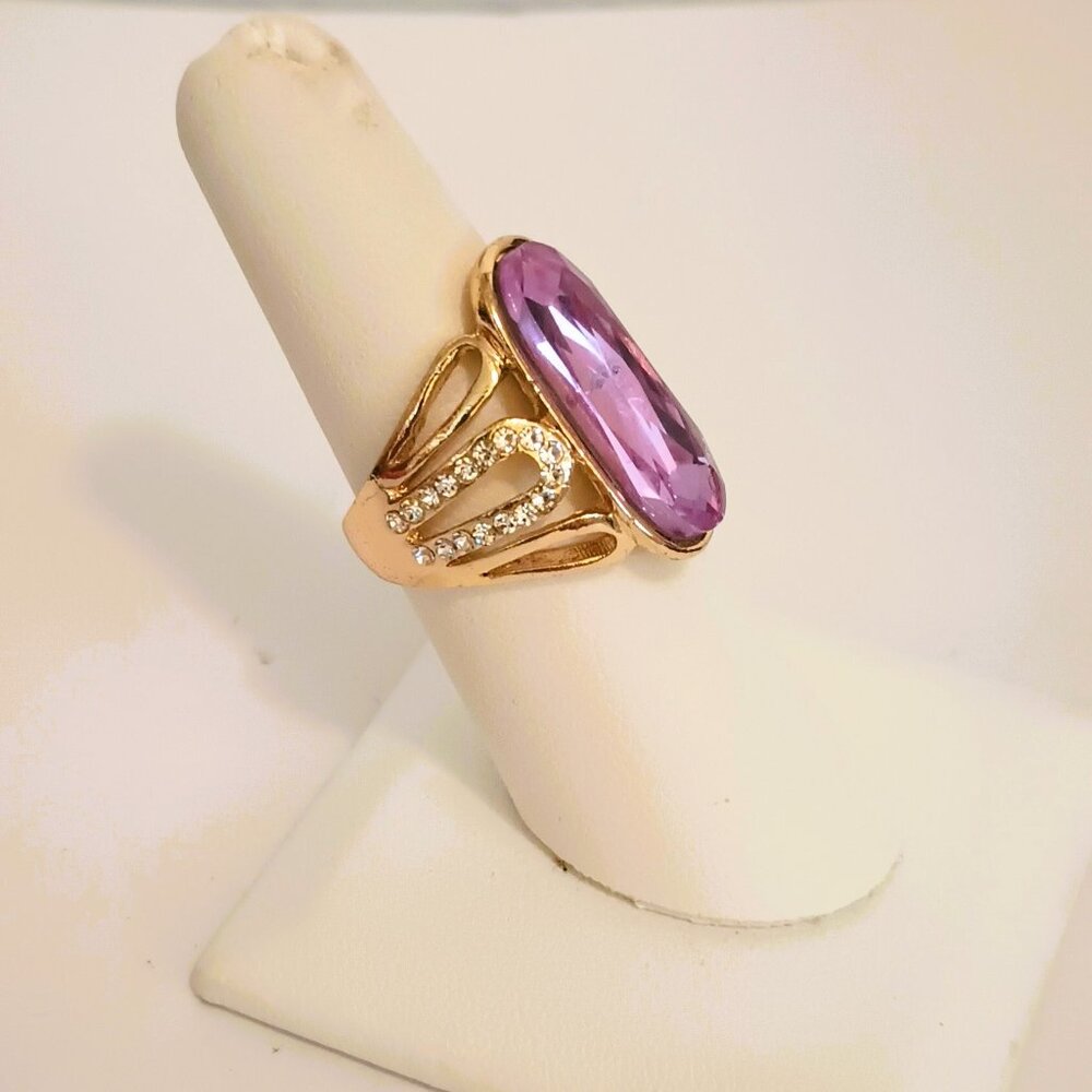 Gold Tone Purple Oblong Ring 6.5 Open Work Jewelry with Side Pave Stones